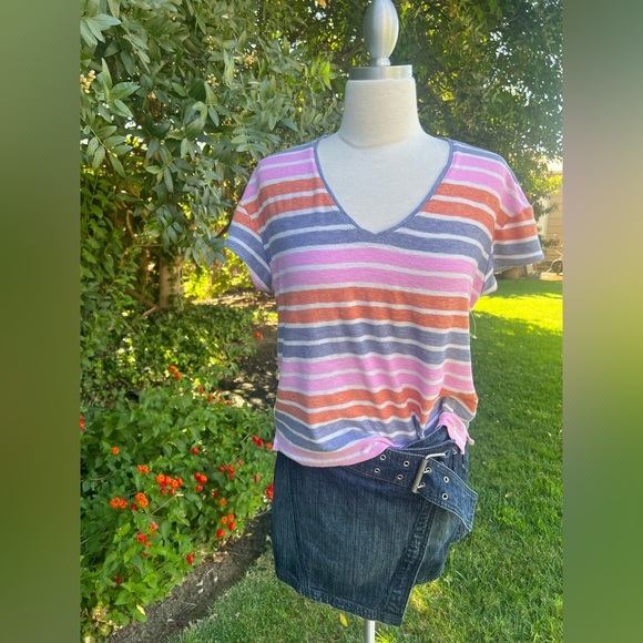 Madewell Multicolor Striped V-Neck Tee - Picture 5 of 8